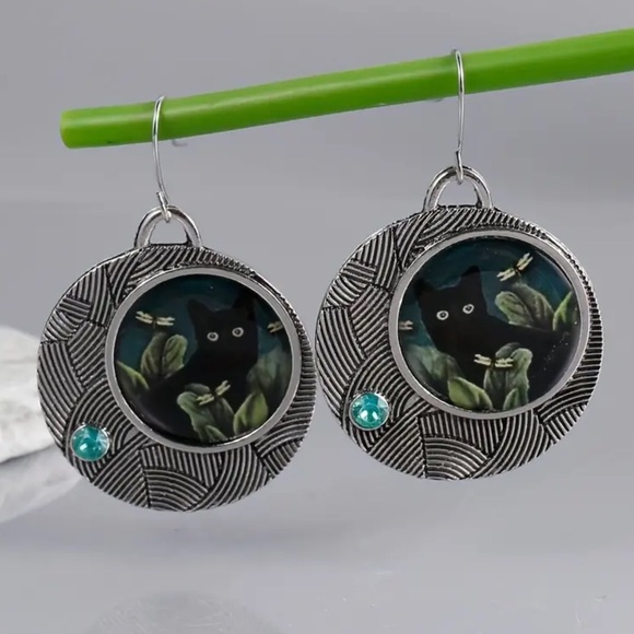 😸Oxidized Silver Alloy Black Cat Circular Hook Drop Earrings - Picture 14 of 15